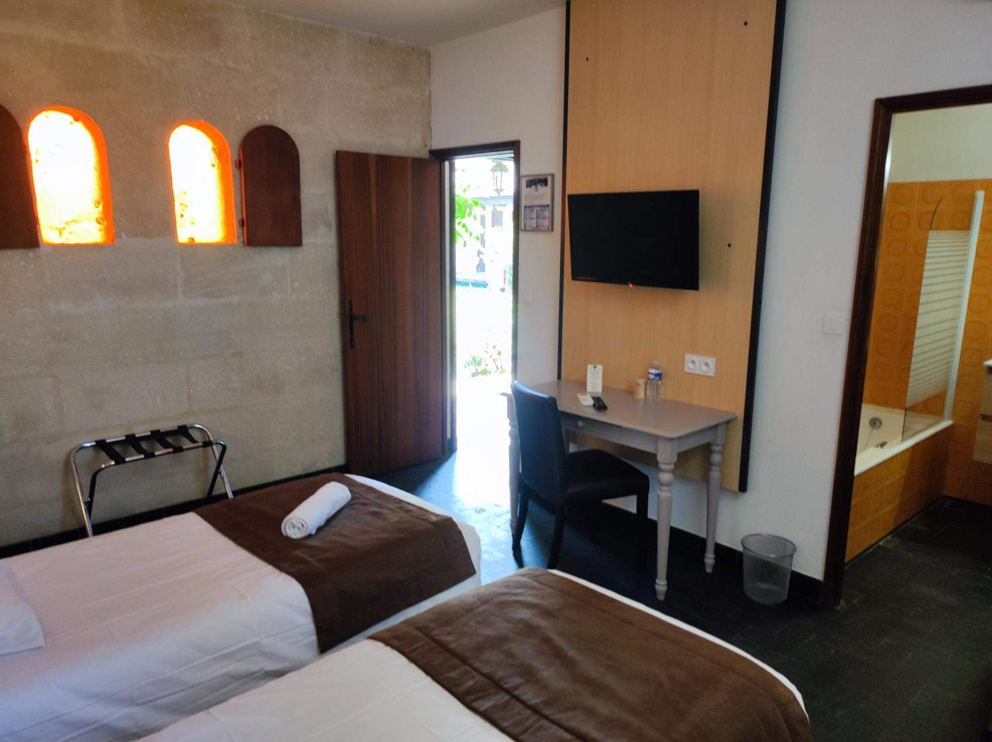 Hotel Et Le Relais Du Val D'orbieu